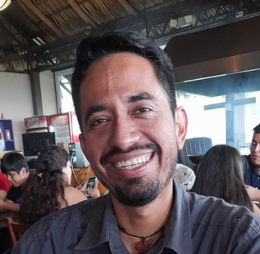 Luis Arriola